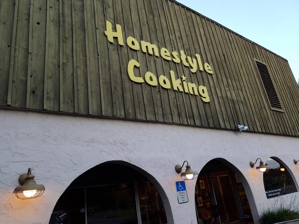 Mason Jar | restaurant | 37534 FL-19, Dona Vista, FL 32784, USA | 3525892535 OR +1 352-589-2535