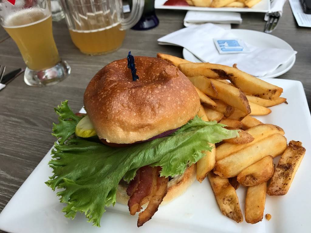 The Butcher & Banker Pub | restaurant | 4520 Ontario St, Beamsville, ON L0R 1B5, Canada | 9055633777 OR +1 905-563-3777