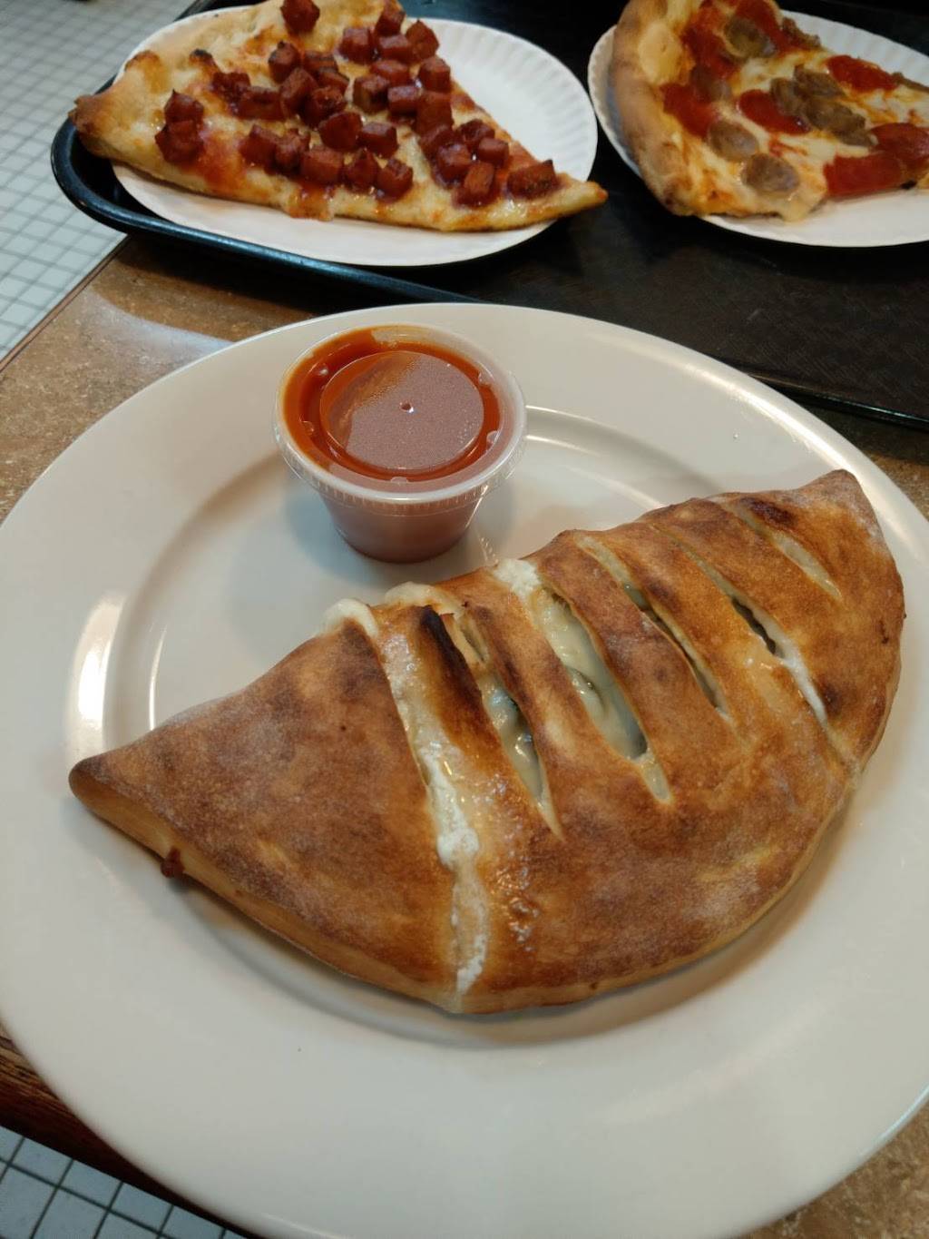 Ciros New York Pizza | restaurant | 6067 Centreville Crest Ln, Centreville, VA 20121, USA | 7038300003 OR +1 703-830-0003