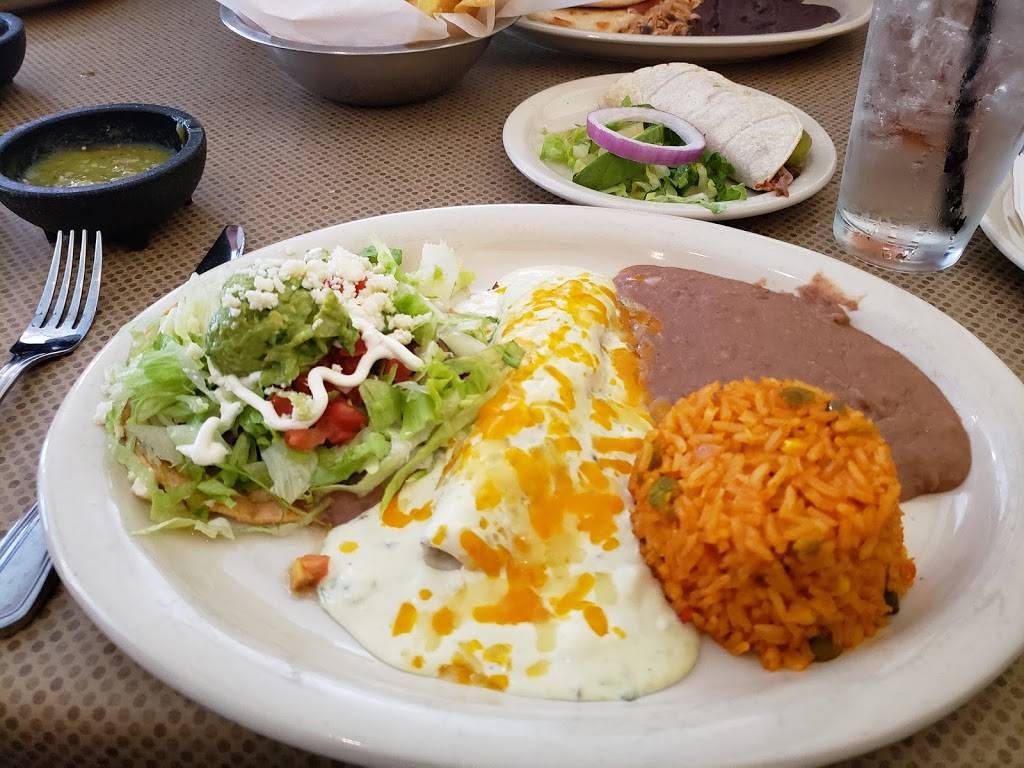 Marios Mexican & Salvadorian Restaurant | restaurant | 2831 Eldorado Pkwy #112, Little Elm, TX 75068, USA | 2143083600 OR +1 214-308-3600