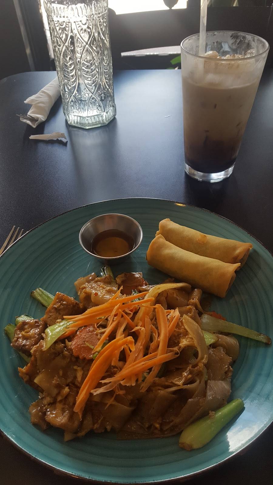 9 Thai Restaurant | restaurant | 4122 E Colfax Ave, Denver, CO 80220, USA | 3036580751 OR +1 303-658-0751