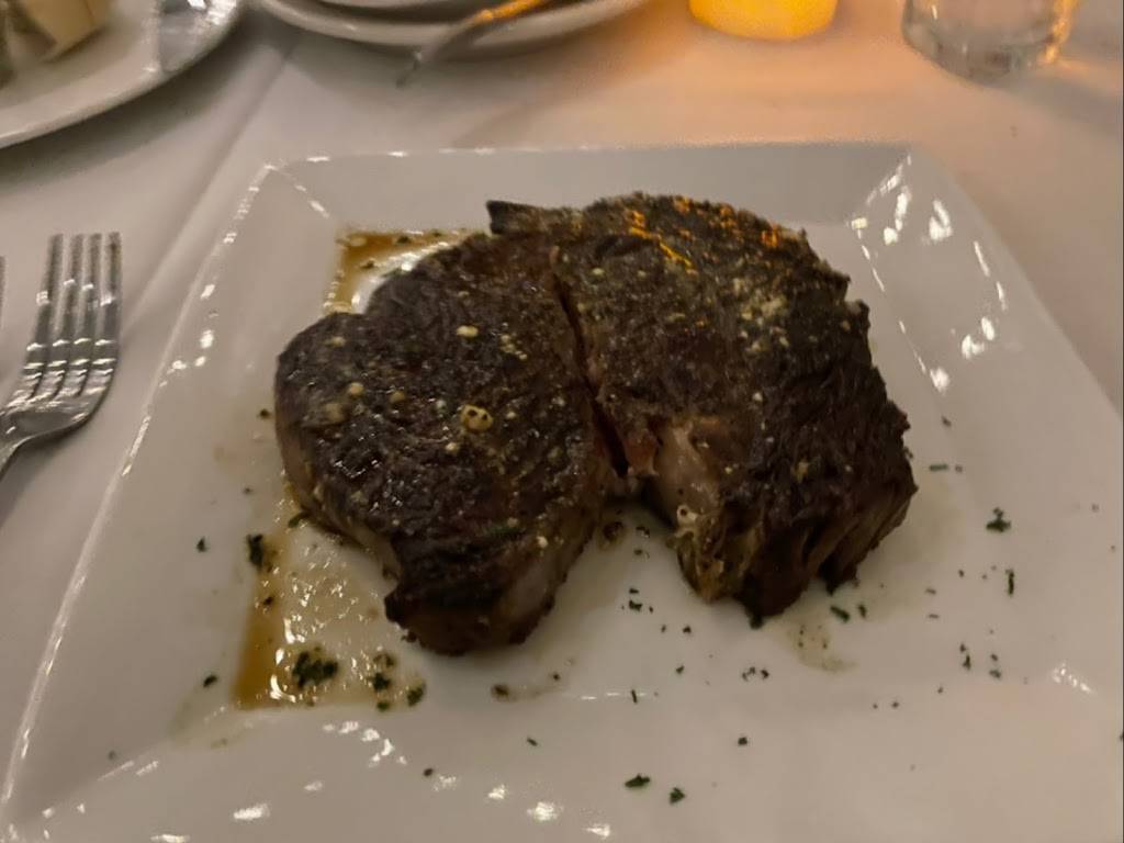 Perrys Steakhouse | restaurant | 1780 E Golf Rd, Schaumburg, IL 60173, USA | 8476487451 OR +1 847-648-7451