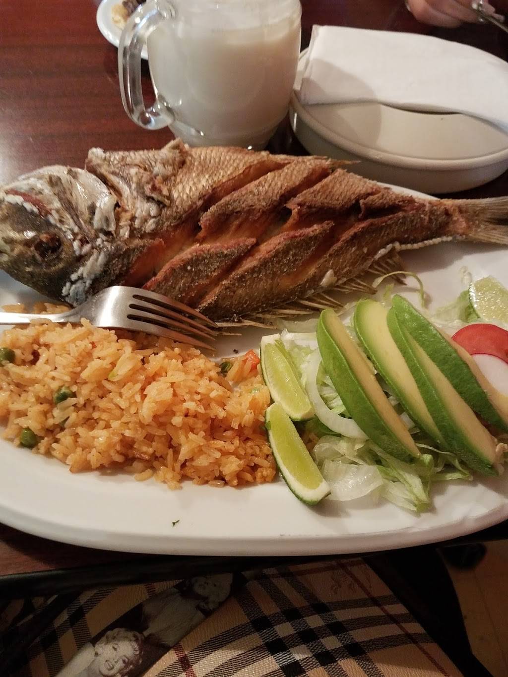 La China Poblana Restaurant | restaurant | 4923 Eastern Ave, Baltimore, MD 21224, USA | 4106330767 OR +1 410-633-0767