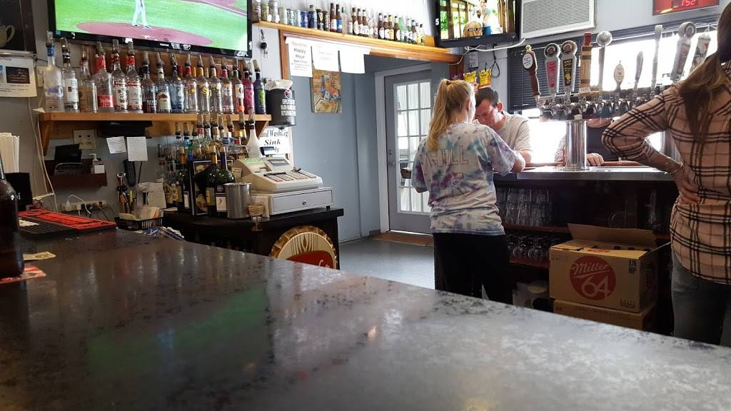 Three Js Cafe | restaurant | 124 Boston Turnpike, Bolton, CT 06043, USA | 8606494684 OR +1 860-649-4684