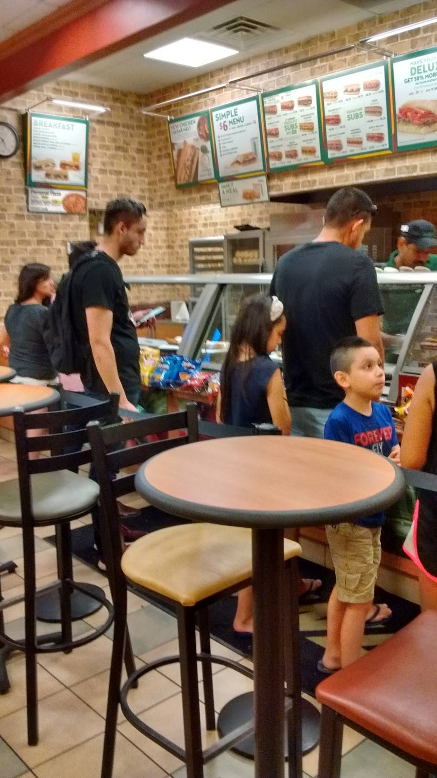 Subway Restaurants | restaurant | 4711 S Kedzie Ave, Chicago, IL 60632, USA | 7732476096 OR +1 773-247-6096