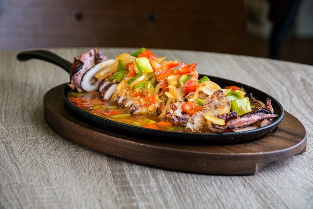 Mama Rosa Grill | restaurant | 3321 Annapolis Rd, Baltimore, MD 21230, USA | 4104699600 OR +1 410-469-9600