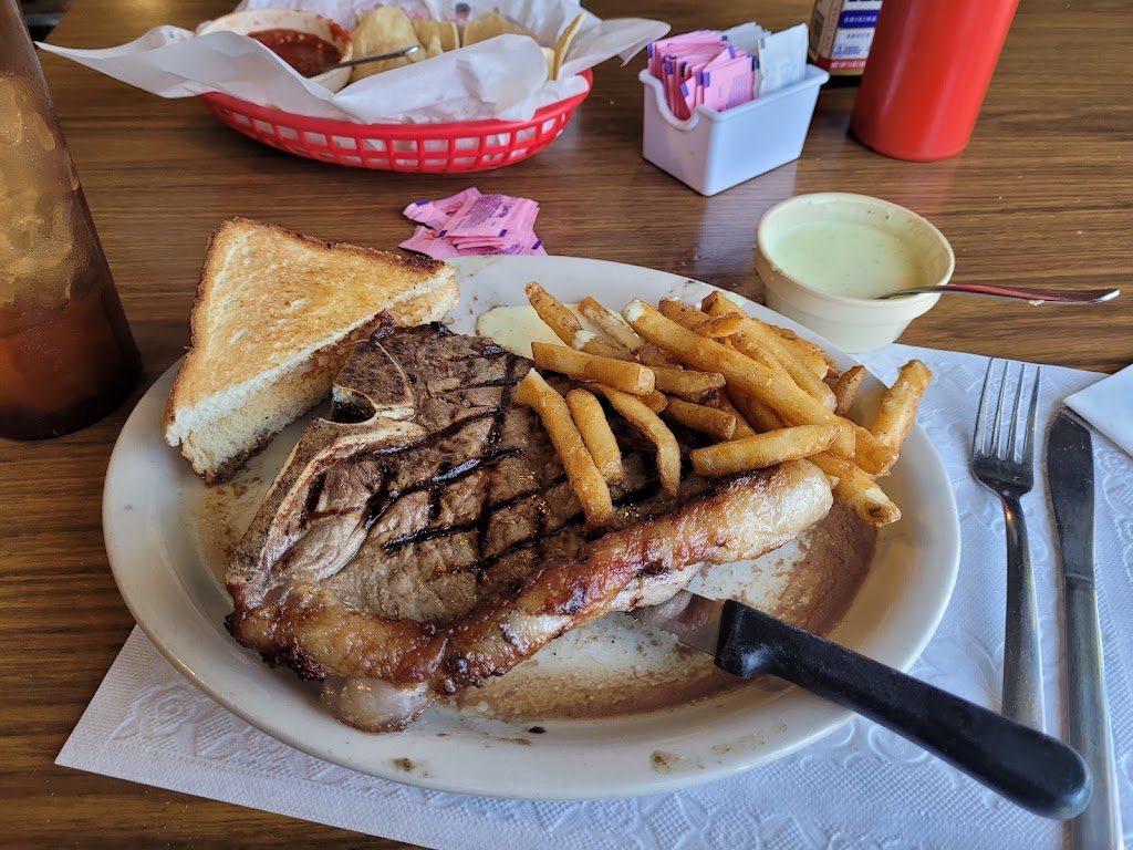 Charlies Corona Bar and Grill | restaurant | 3902 San Bernardo Ave, Laredo, TX 78041, USA | 9567258227 OR +1 956-725-8227