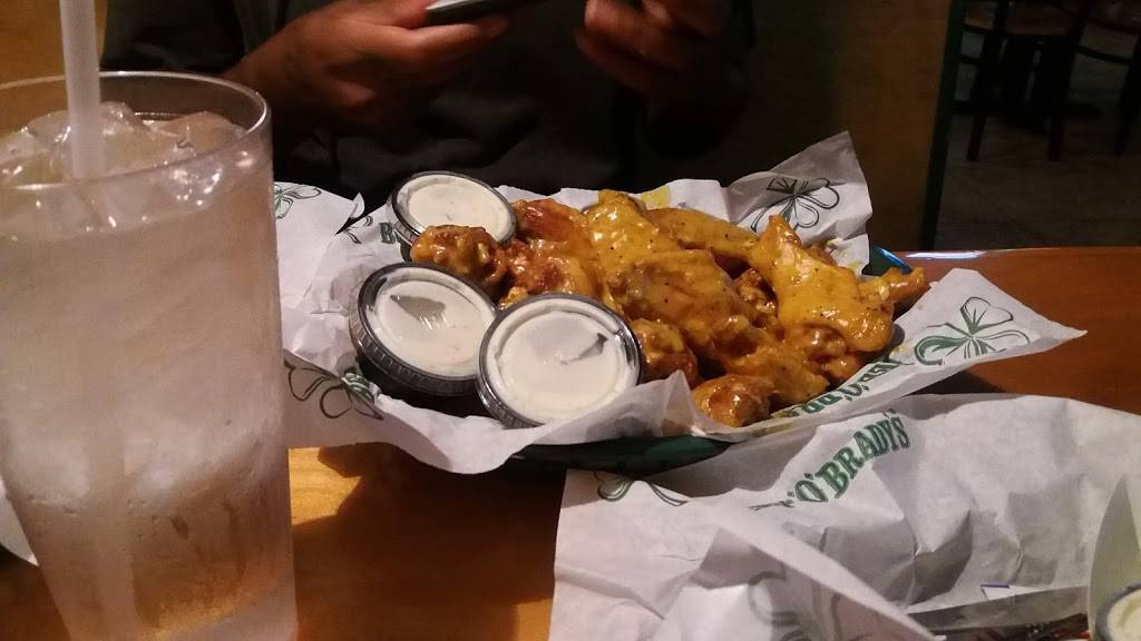 Beef O Bradys | restaurant | 27405 US-27 #109, Leesburg, FL 34748, USA | 3527283233 OR +1 352-728-3233