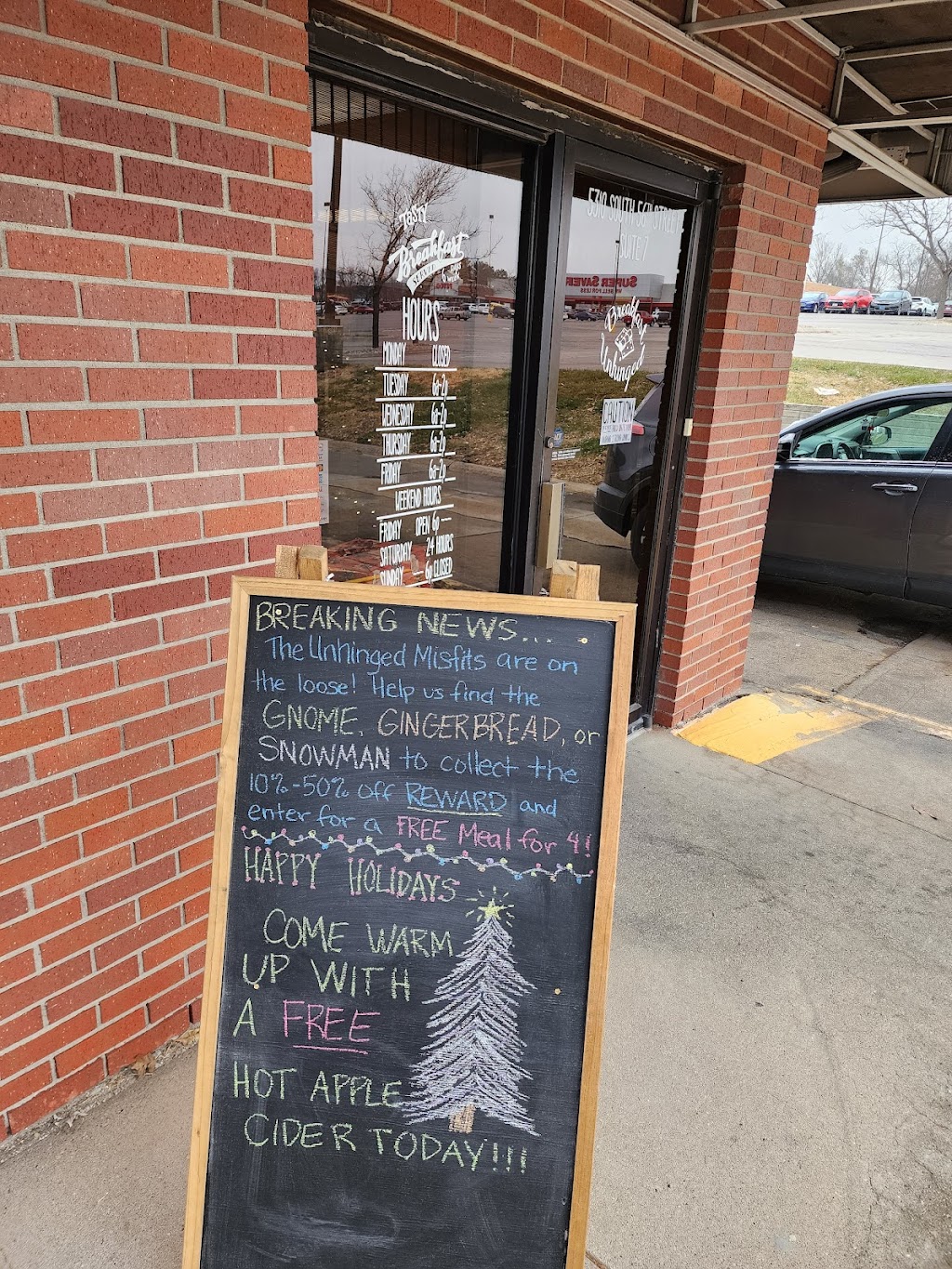 Breakfast Unhinged | restaurant | 5310 S 56th St Suite 7, Lincoln, NE 68516, USA | 4022613498 OR +1 402-261-3498