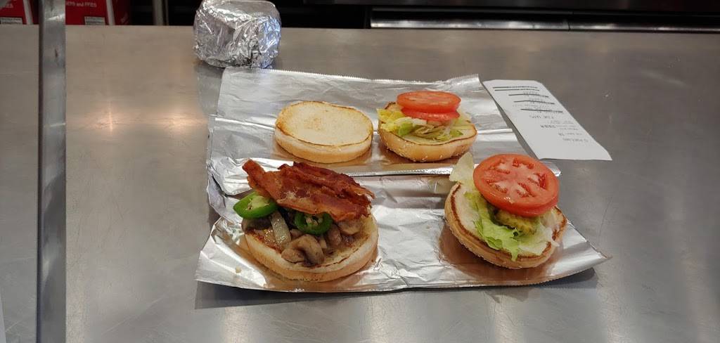 Five Guys | meal takeaway | 815 Hutchinson River Pkwy, Bronx, NY 10465, USA | 9293246301 OR +1 929-324-6301