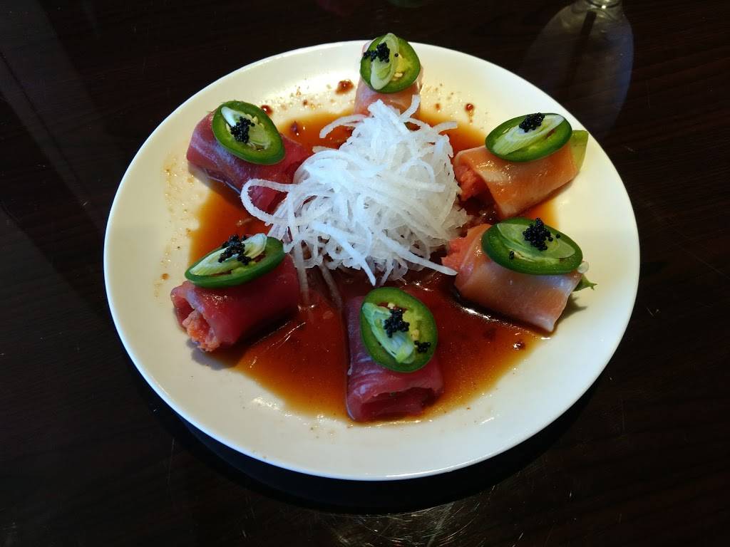 Ocean 81 Sushi Bar | restaurant | 7508 N May Ave, Oklahoma City, OK 73116, USA | 4058423764 OR +1 405-842-3764