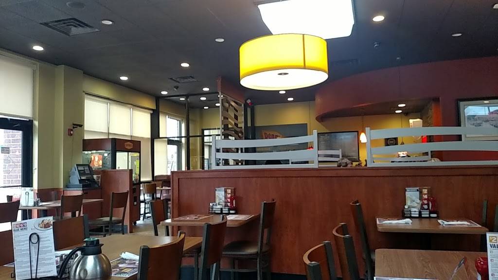 Dennys | restaurant | 2531 Plainfield Rd, Joliet, IL 60435, USA | 8154391914 OR +1 815-439-1914
