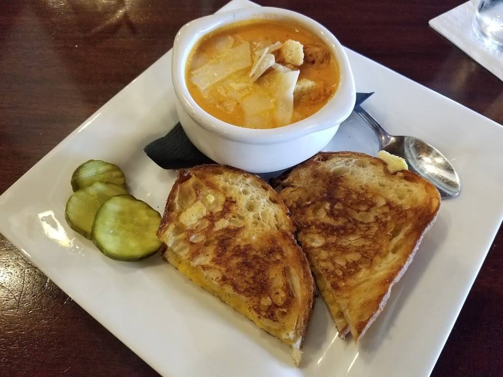 deShas American Tavern Cincinnati | restaurant | 11320 Montgomery Rd, Cincinnati, OH 45249, USA | 5132479933 OR +1 513-247-9933