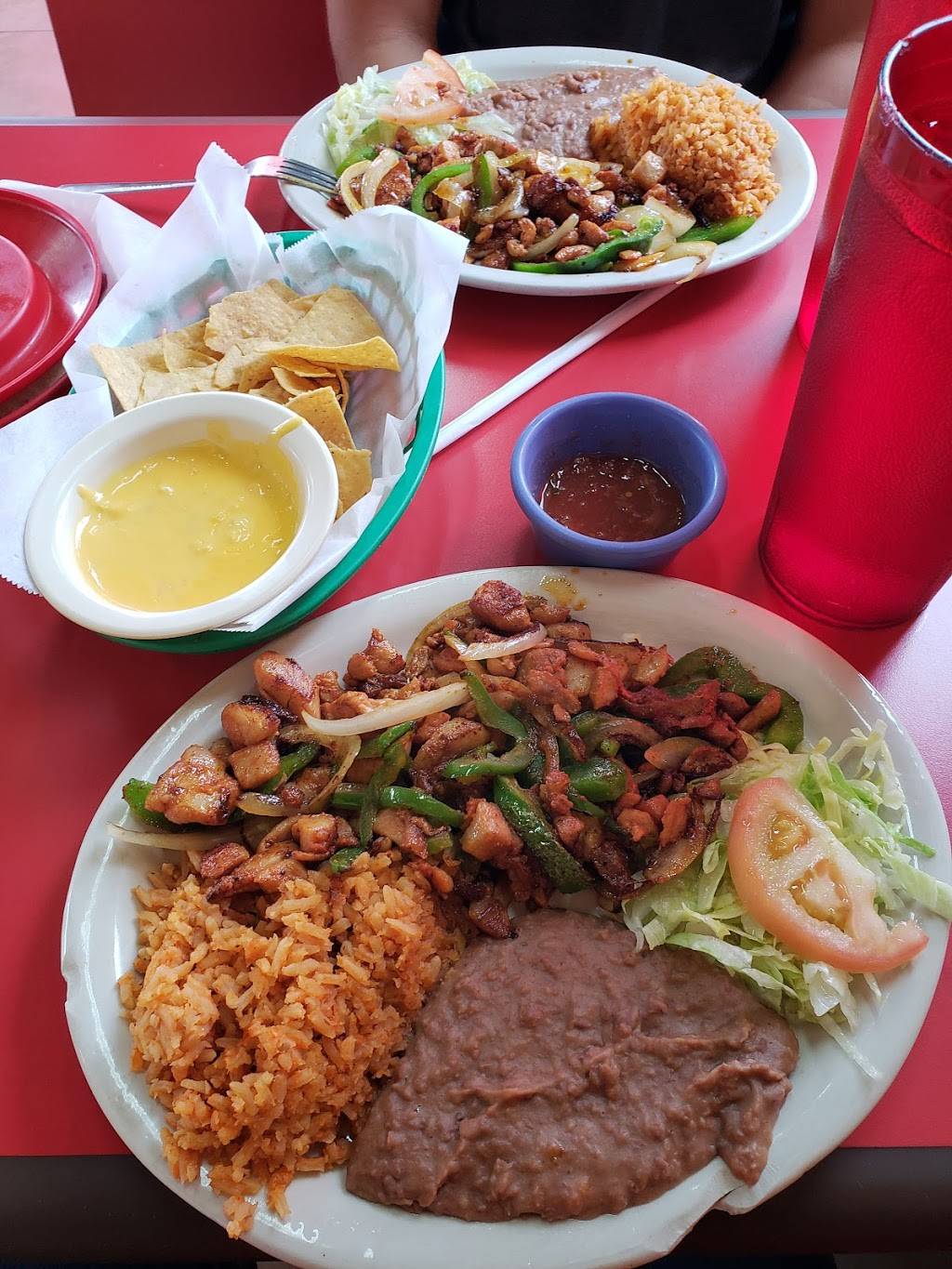 Taqueria Hacienda Jalisco | restaurant | 1602 Bandera Rd, San Antonio, TX 78228, USA | 2104370031 OR +1 210-437-0031