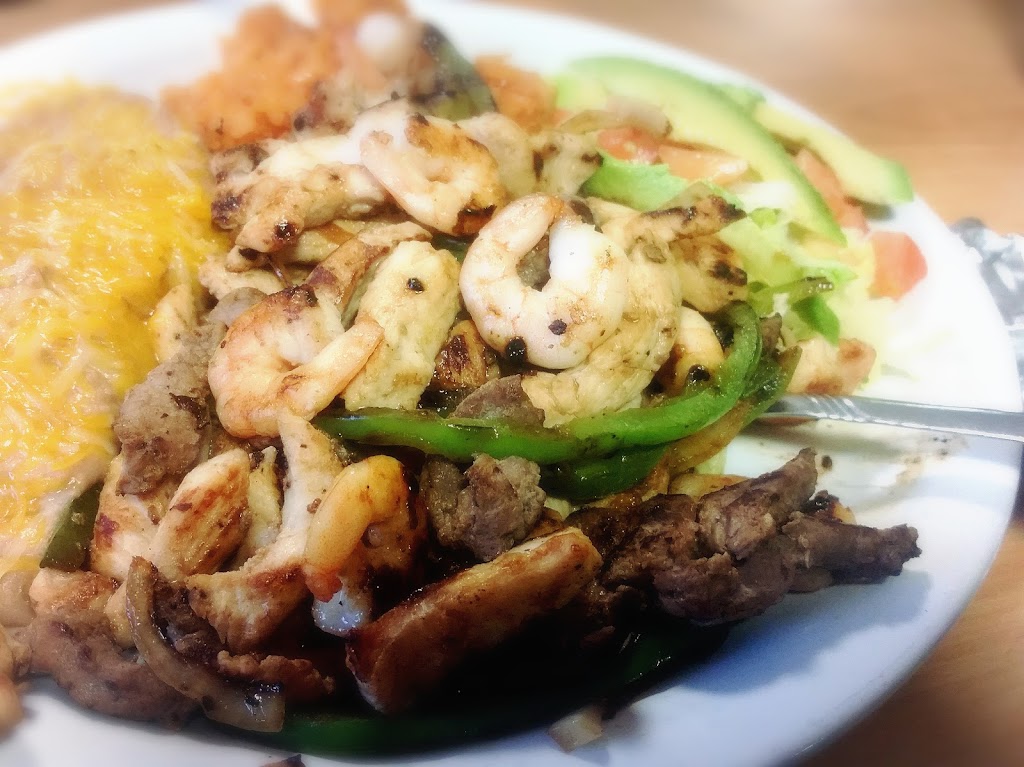 La Cabana Mexican Drive Thru | restaurant | 6005 W 16th St, Odessa, TX 79763, USA | 4323857767 OR +1 432-385-7767