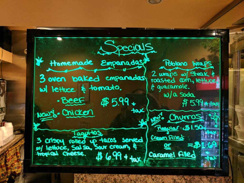 Daves Goldmine Mexican Grill | restaurant | parking in front and rear, 233 Broadway Greenlawn, Huntington, NY 11743, USA | 6312621775 OR +1 631-262-1775
