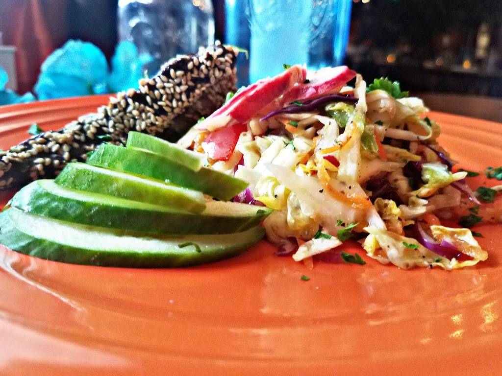 The Tree House | restaurant | 820 Broad Ave, Belle Vernon, PA 15012, USA | 7249292788 OR +1 724-929-2788