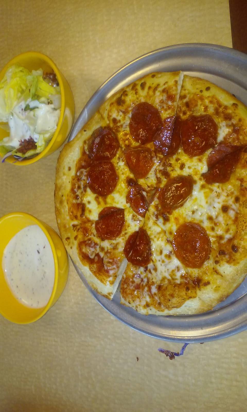 Cicis | restaurant | 3250 W Pleasant Run Rd, Lancaster, TX 75146, USA | 9722740555 OR +1 972-274-0555