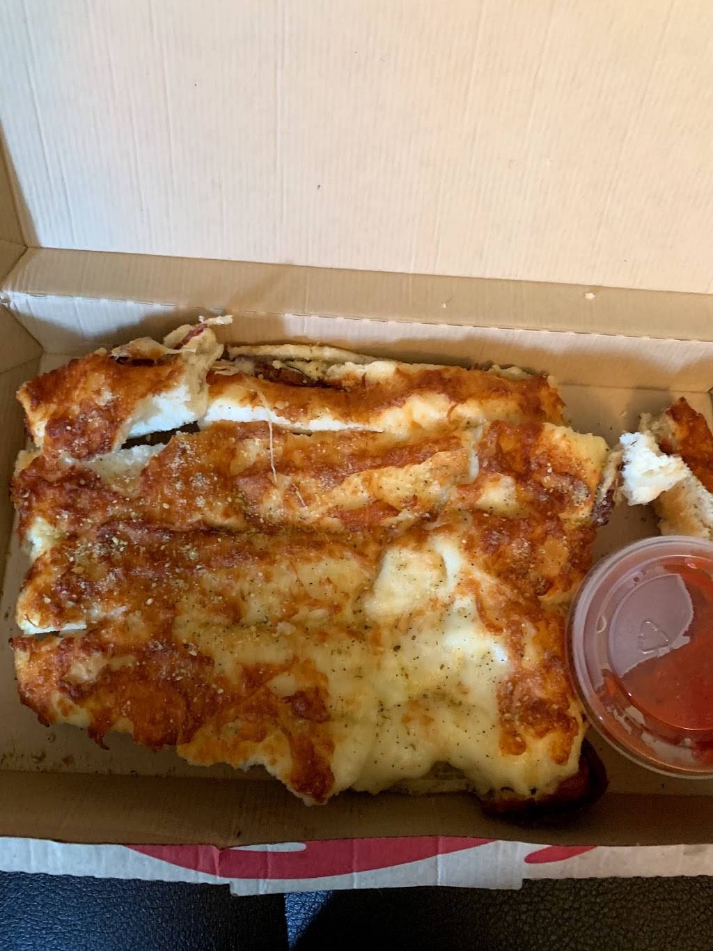 Pizza Hut | meal takeaway | 2461 Metropolitan Pkwy SW, Atlanta, GA 30315, USA | 4047633481 OR +1 404-763-3481