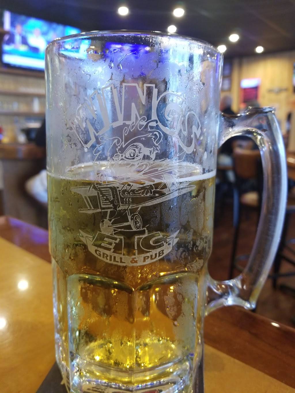 Wings Etc. | restaurant | 2049 Veterans Memorial Pkwy S Suite5, Lafayette, IN 47909, USA | 7658382304 OR +1 765-838-2304