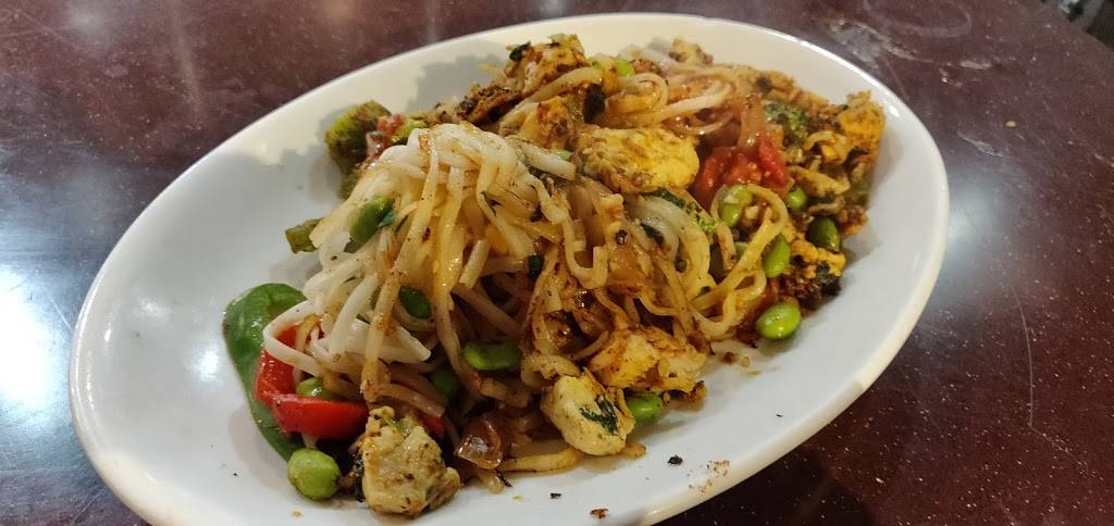 bds Mongolian Grill | restaurant | 3325 University Dr, Auburn Hills, MI 48326, USA | 2483644200 OR +1 248-364-4200