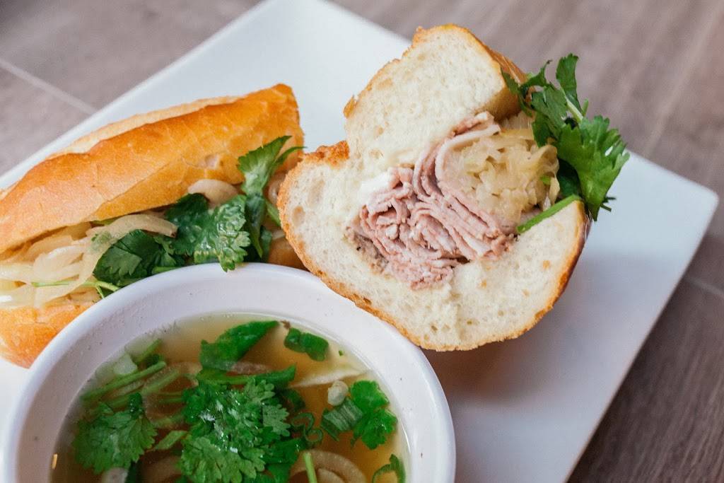 i5 Pho - The Noodle Soup House | restaurant | 8611 S Hosmer St B, Tacoma, WA 98444, USA | 2532120487 OR +1 253-212-0487