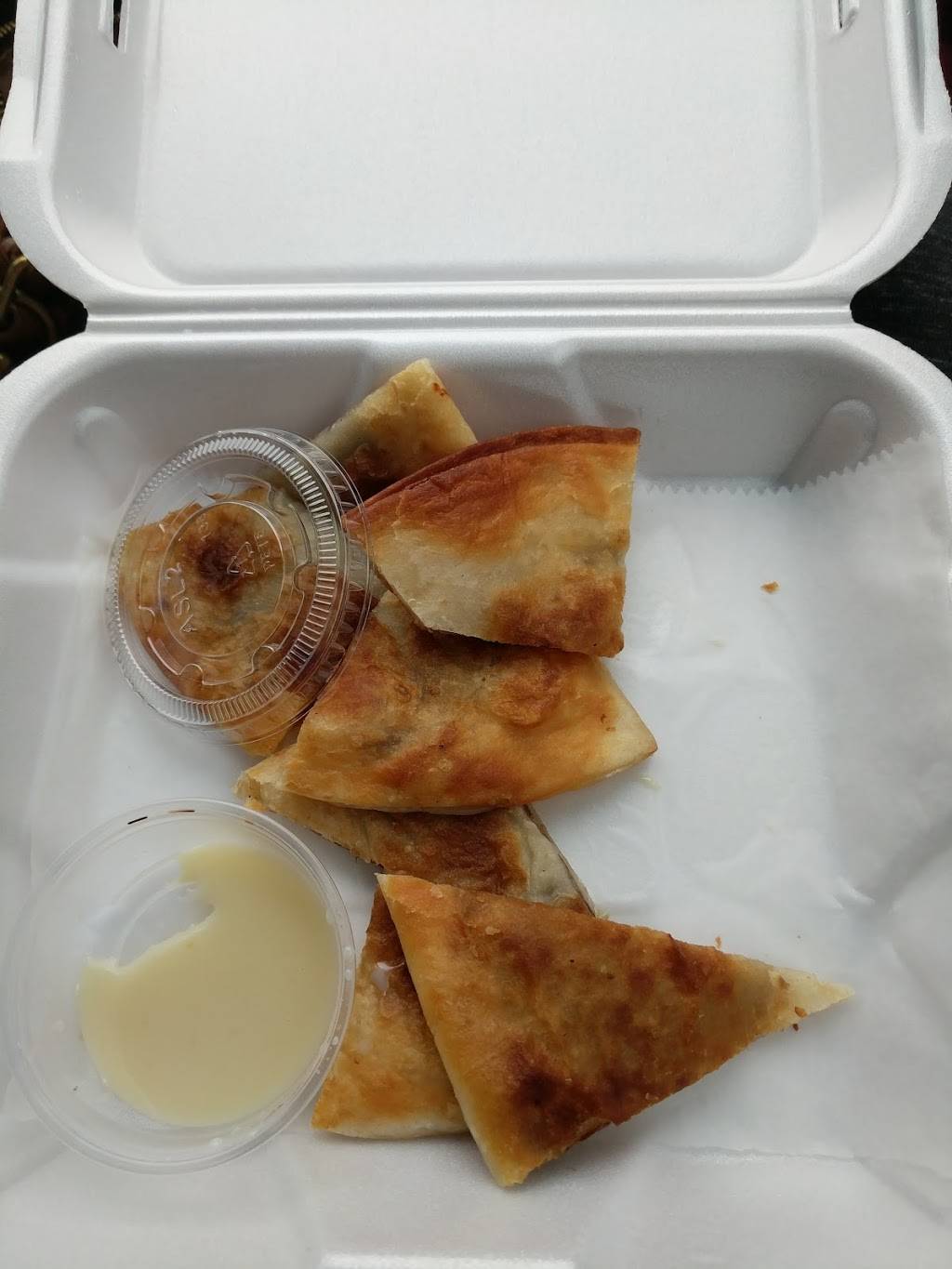 Happy Cafe | restaurant | 526 S Wells St, Lake Geneva, WI 53147, USA | 2622488181 OR +1 262-248-8181