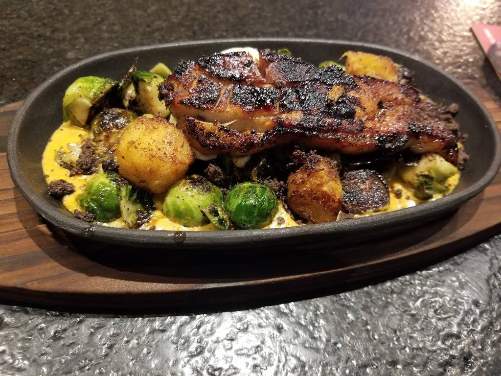 Rm. 727 Gastropub | restaurant | 231 Darrow Rd, Akron, OH 44305, USA | 2345712738 OR +1 234-571-2738