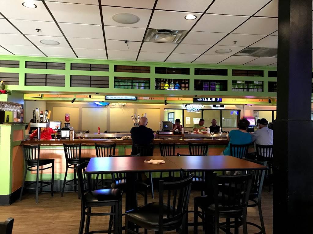 Jammin Wings | restaurant | 2590 Freeway Blvd, Brooklyn Center, MN 55430, USA | 7632088368 OR +1 763-208-8368