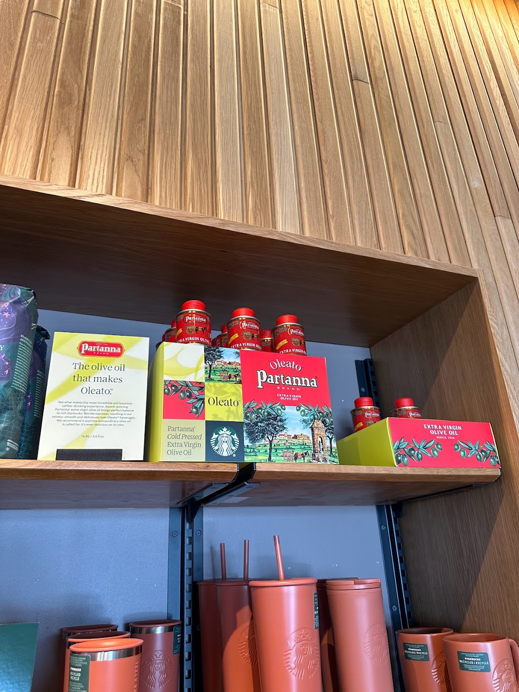 Starbucks | cafe | 2481 Towne Center Pkwy, Greensboro, GA 30642, USA | 7624459033 OR +1 762-445-9033