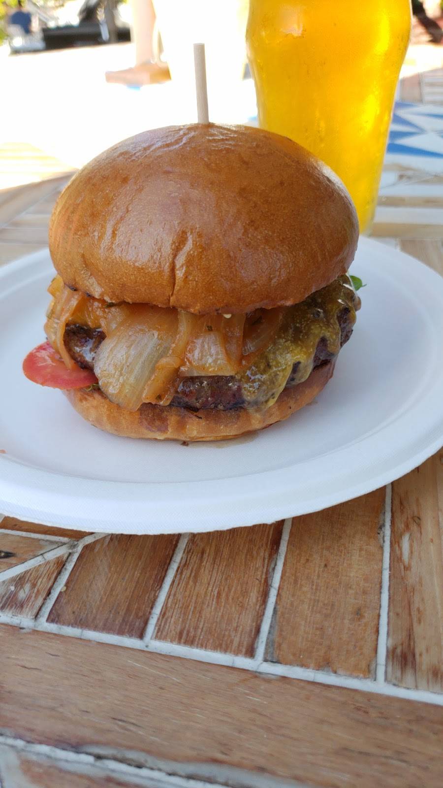 Lil Simmzys on the Deck | restaurant | 850 S. Sepulveda Blvd, El Segundo, CA 90245, USA | 4242770283 OR +1 424-277-0283