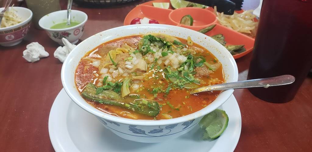 Taqueria Chango | restaurant | 2405 Hickory St, Omaha, NE 68105, USA | 4029332819 OR +1 402-933-2819