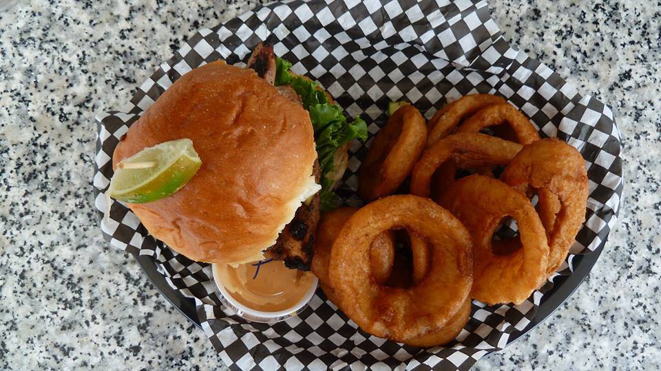 On The Rocks Dockside Grill | restaurant | 43 Cape Henlopen Dr, Lewes, DE 19958, USA | 3026446028 OR +1 302-644-6028