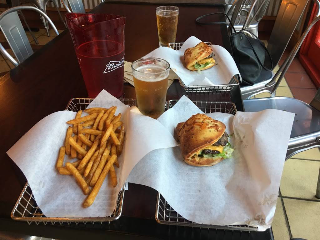 Rockfire Grill | restaurant | 6583 Pardall Rd, Goleta, CA 93117, USA | 8057703432 OR +1 805-770-3432