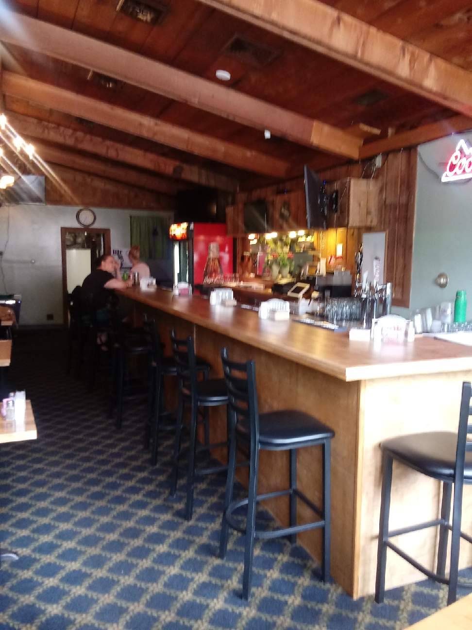 The Dome Bar & Grill | restaurant | 901 W 4th St, Mishawaka, IN 46544, USA | 5742177313 OR +1 574-217-7313