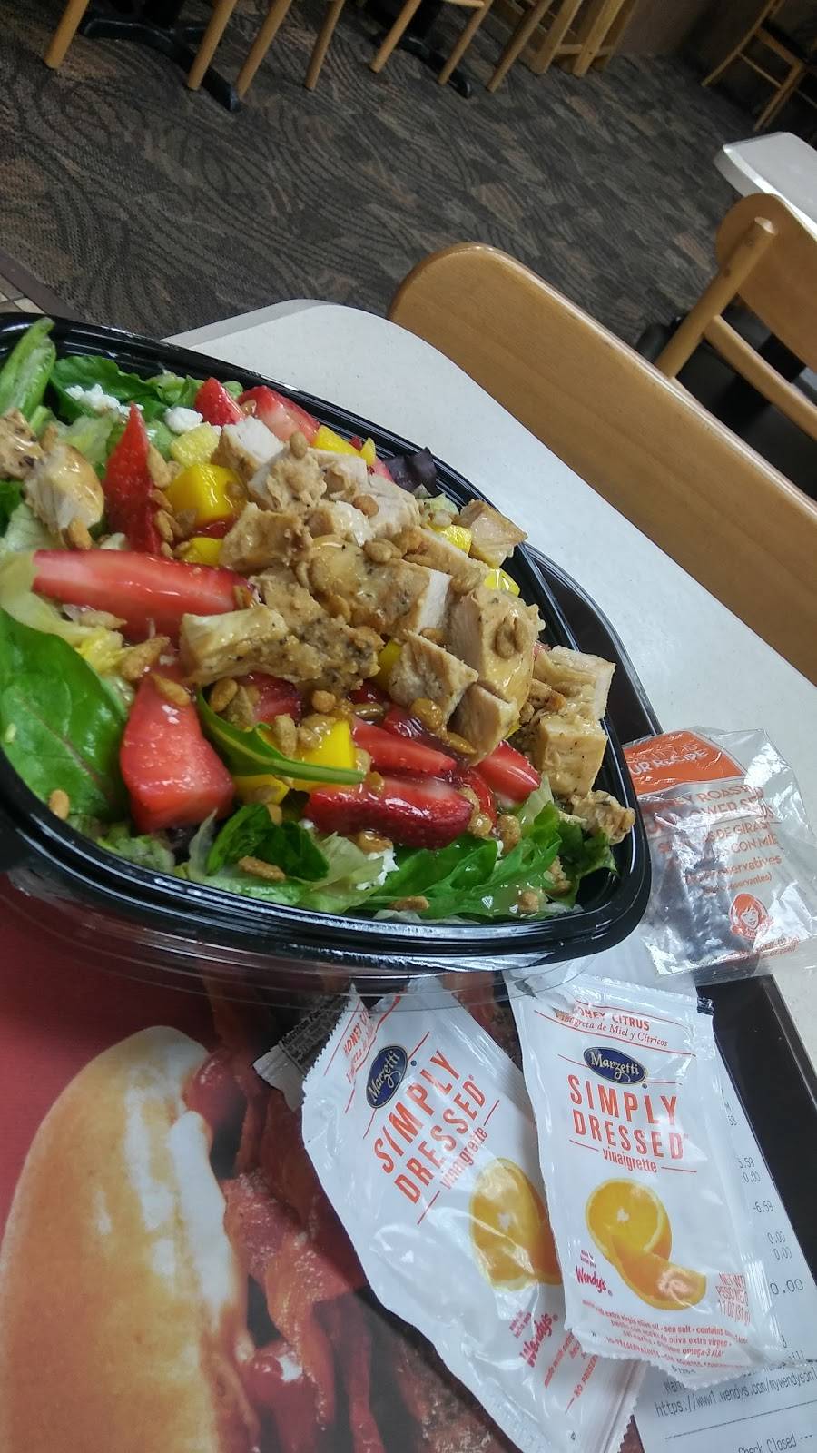 Wendys | restaurant | 168 E Main St, Hendersonville, TN 37075, USA | 6158241373 OR +1 615-824-1373