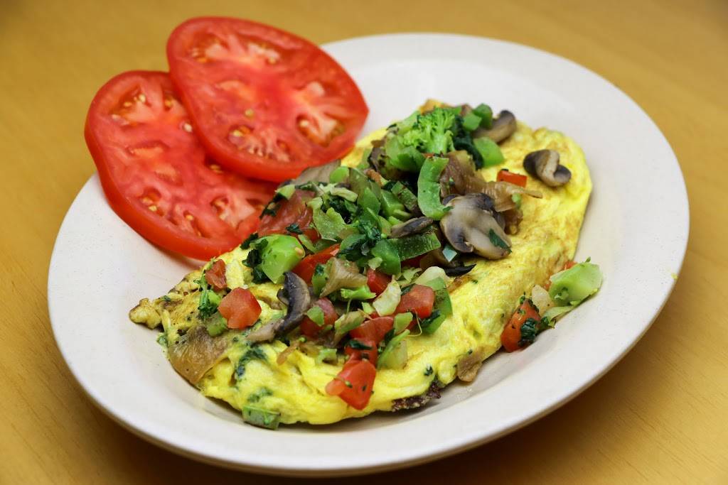 Bagel Cove Restaurant & Deli | bakery | 19003 Biscayne Blvd, Aventura, FL 33180, USA | 3059354029 OR +1 305-935-4029