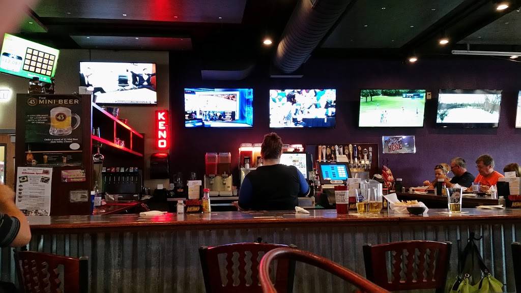 Olers Bar & Grill | restaurant | 708 Lima Ave, Findlay, OH 45840, USA | 4194232846 OR +1 419-423-2846