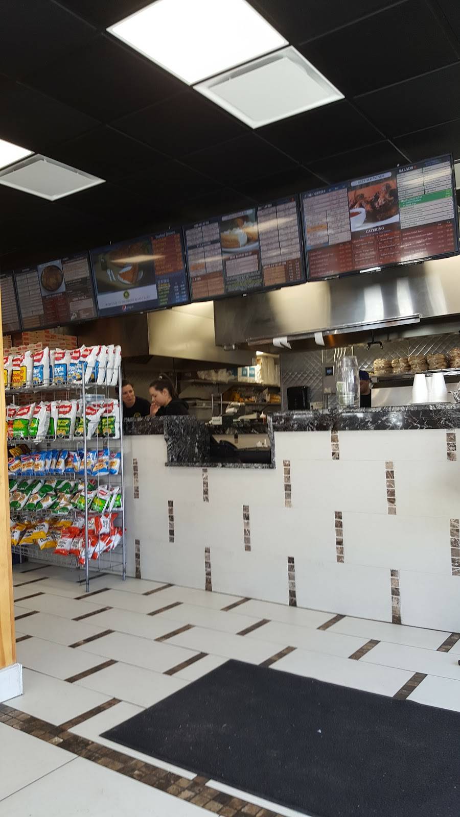 Brothers roast beef | restaurant | 356 Bridge St, Dedham, MA 02026, USA | 7816861404 OR +1 781-686-1404