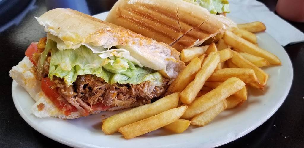 Parada Restaurant | restaurant | 254 W State Rd 434, Longwood, FL 32750, USA | 4079518037 OR +1 407-951-8037