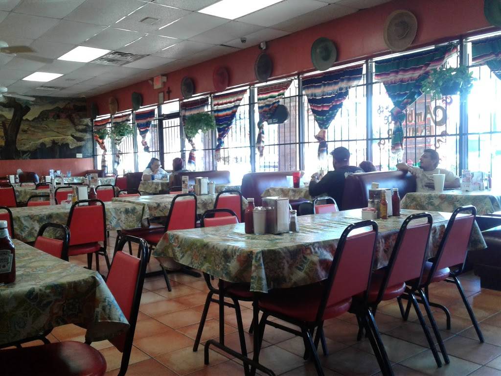 Mi Sombrero | restaurant | 3401 N Shepherd Dr #4, Houston, TX 77018, USA | 7138627244 OR +1 713-862-7244