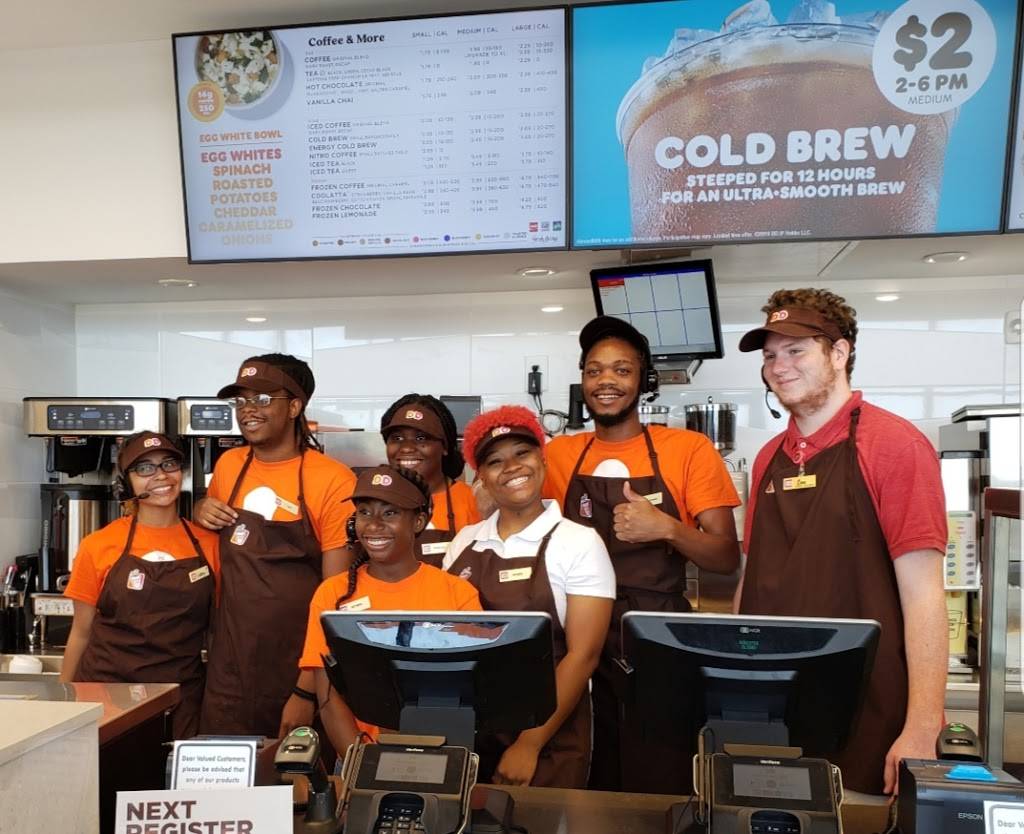 Dunkin | bakery | 3500 Bragg Blvd, Fayetteville, NC 28303, USA | 9102529620 OR +1 910-252-9620