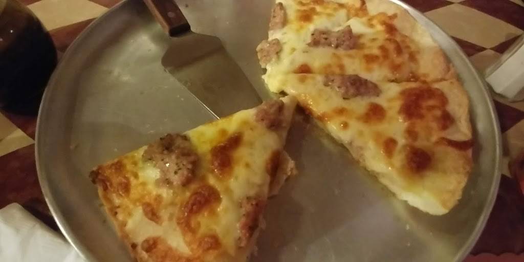 Rockys Pizza & Restaurant | restaurant | 6168 Broadview Rd, Cleveland, OH 44134, USA | 2167413530 OR +1 216-741-3530