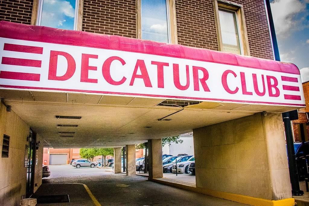 Decatur Club | restaurant | 158 W Prairie Ave, Decatur, IL 62523, USA | 2174294200 OR +1 217-429-4200