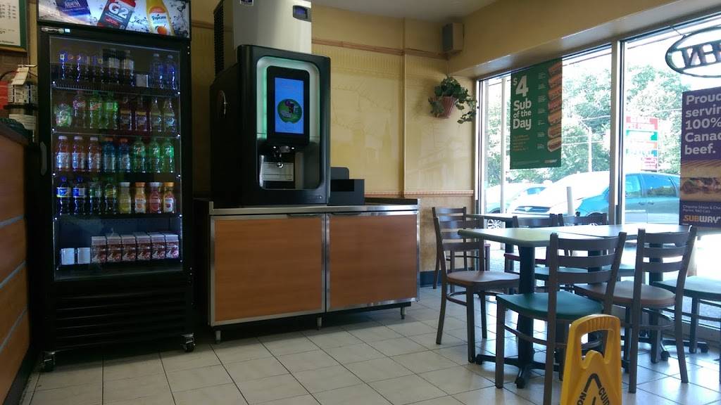 Subway | meal takeaway | Progress Plaza, 1585 Ellesmere Rd, Scarborough, ON M1P 2Y3, Canada | 4164389654 OR +1 416-438-9654