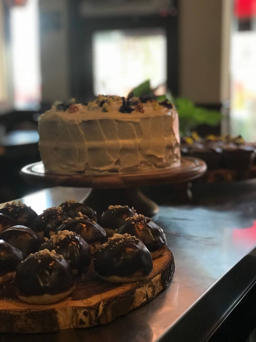 Collective Kitchen & Bar | restaurant | 2132 Center St, Berkeley, CA 94704, USA | 5106478591 OR +1 510-647-8591