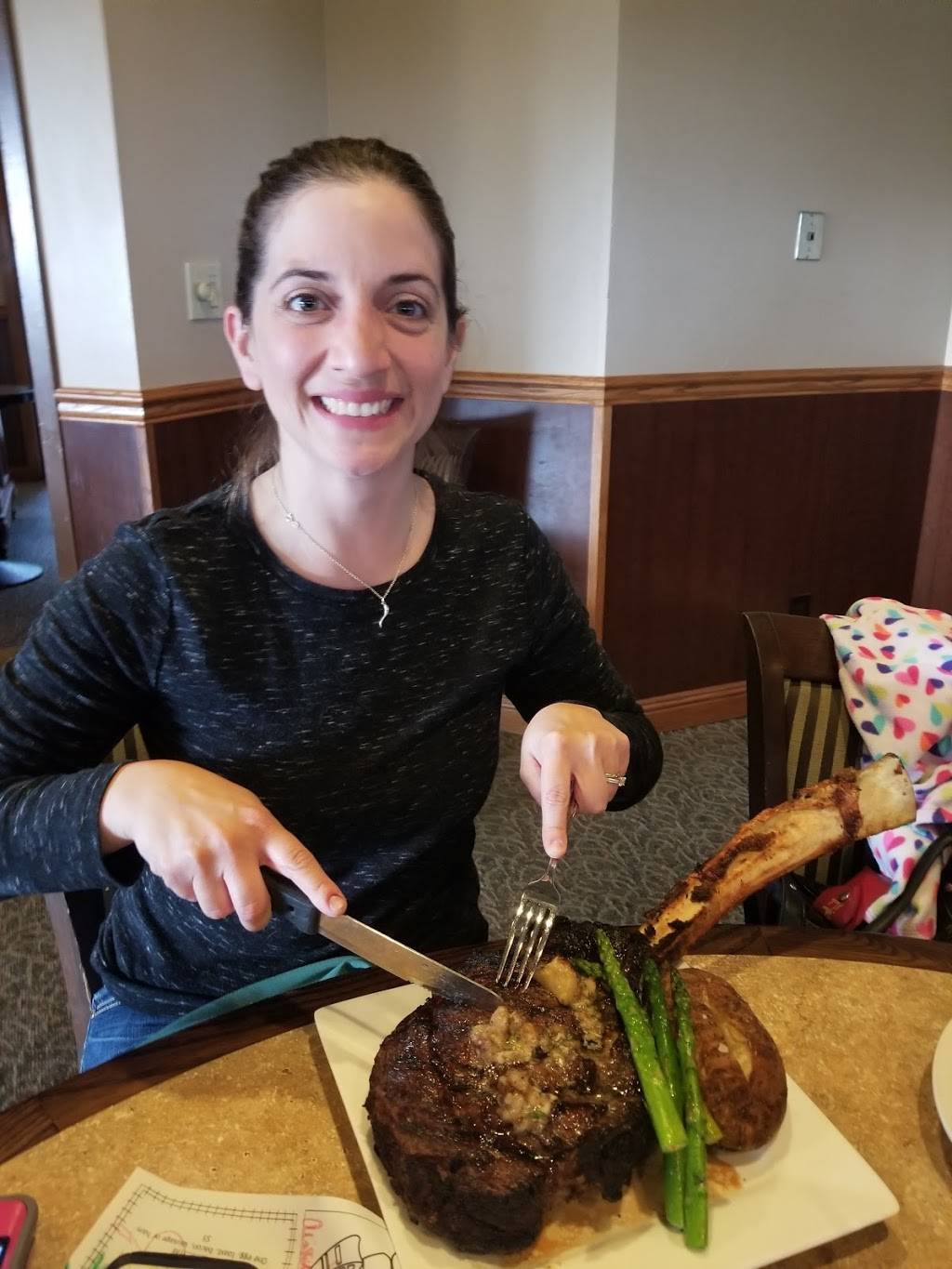 Pine Mountain Lake Country Club | restaurant | 12765 Mueller Dr, Groveland, CA 95321, USA | 2099628638 OR +1 209-962-8638