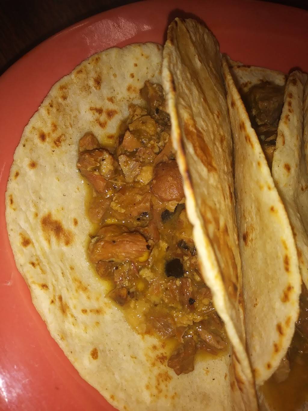 Tacos El Viajero | restaurant | 9516 Webb Chapel Rd, Dallas, TX 75220, USA | 2146471085 OR +1 214-647-1085