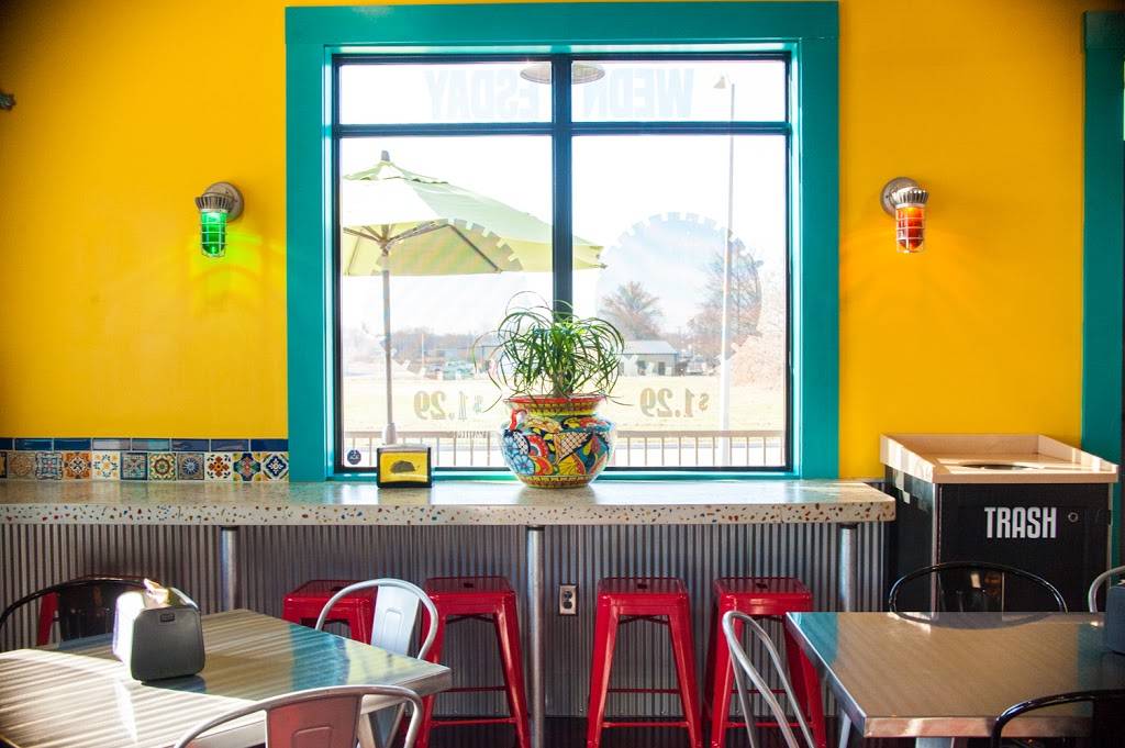 The Taco Factory | restaurant | 1746 Falcon Ave, Carmi, IL 62821, USA | 6183828226 OR +1 618-382-8226