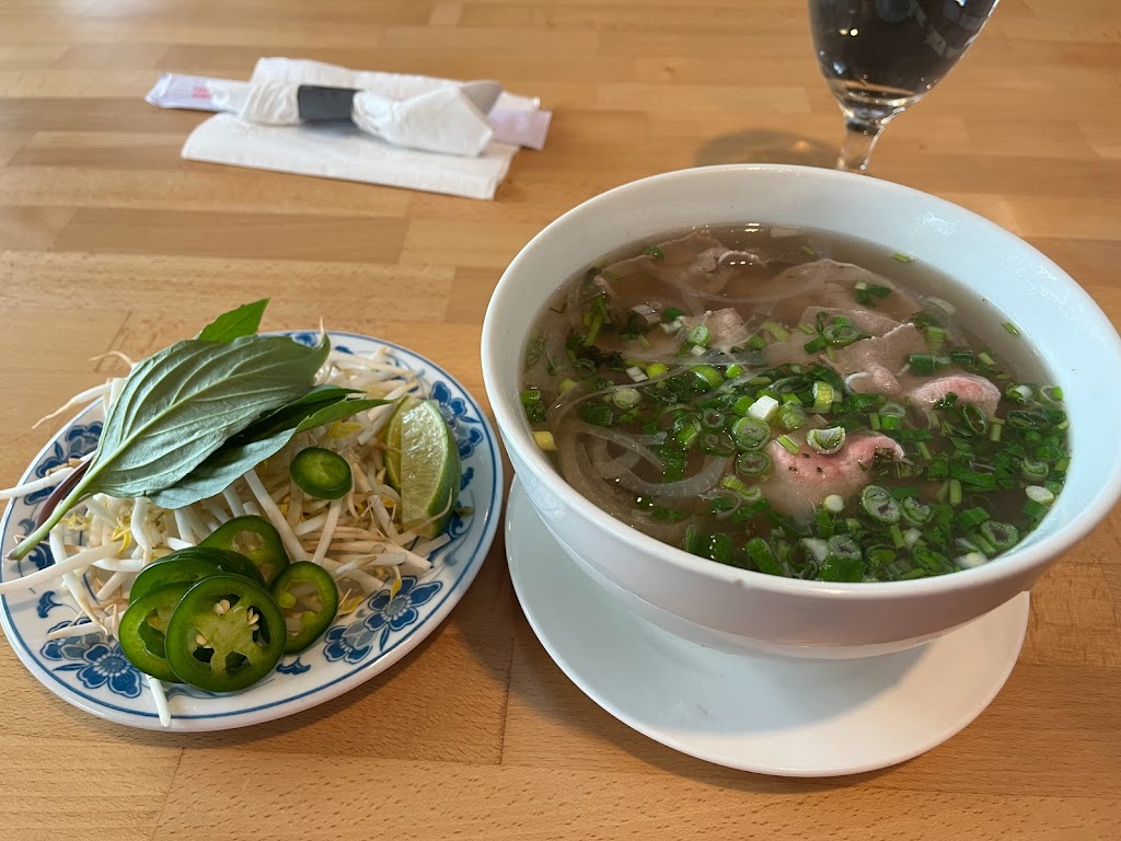 Pho MPH | restaurant | 3715 S 1st St, Austin, TX 78704, USA | 5123733309 OR +1 512-373-3309